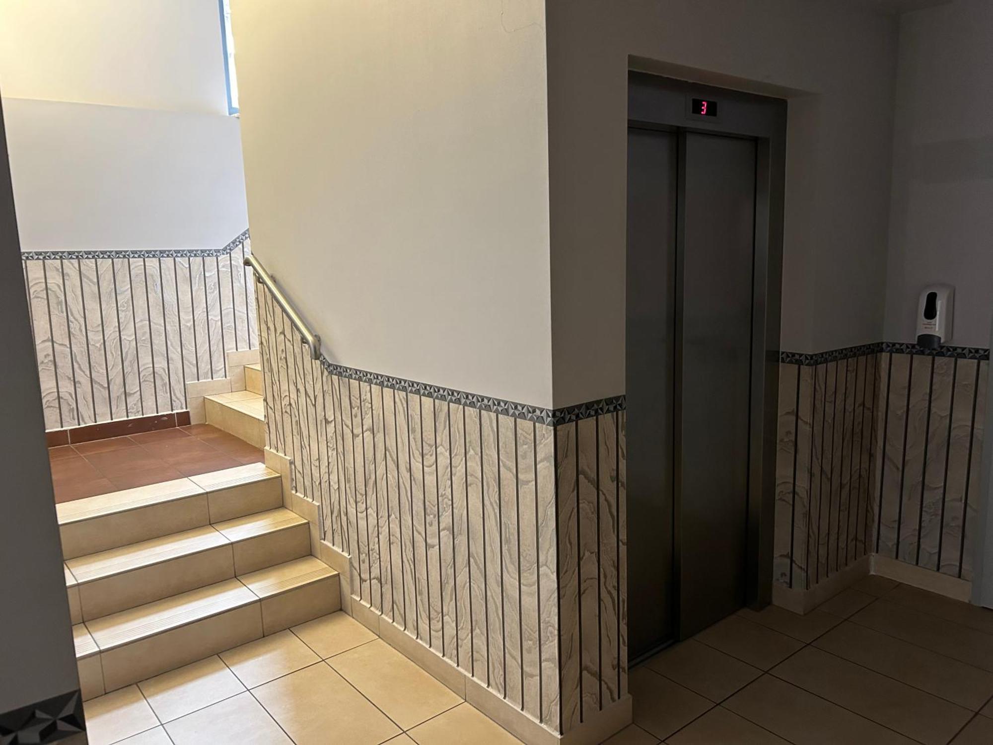 H-T-L Apartamenty Junior Nowa Sol Buitenkant foto
