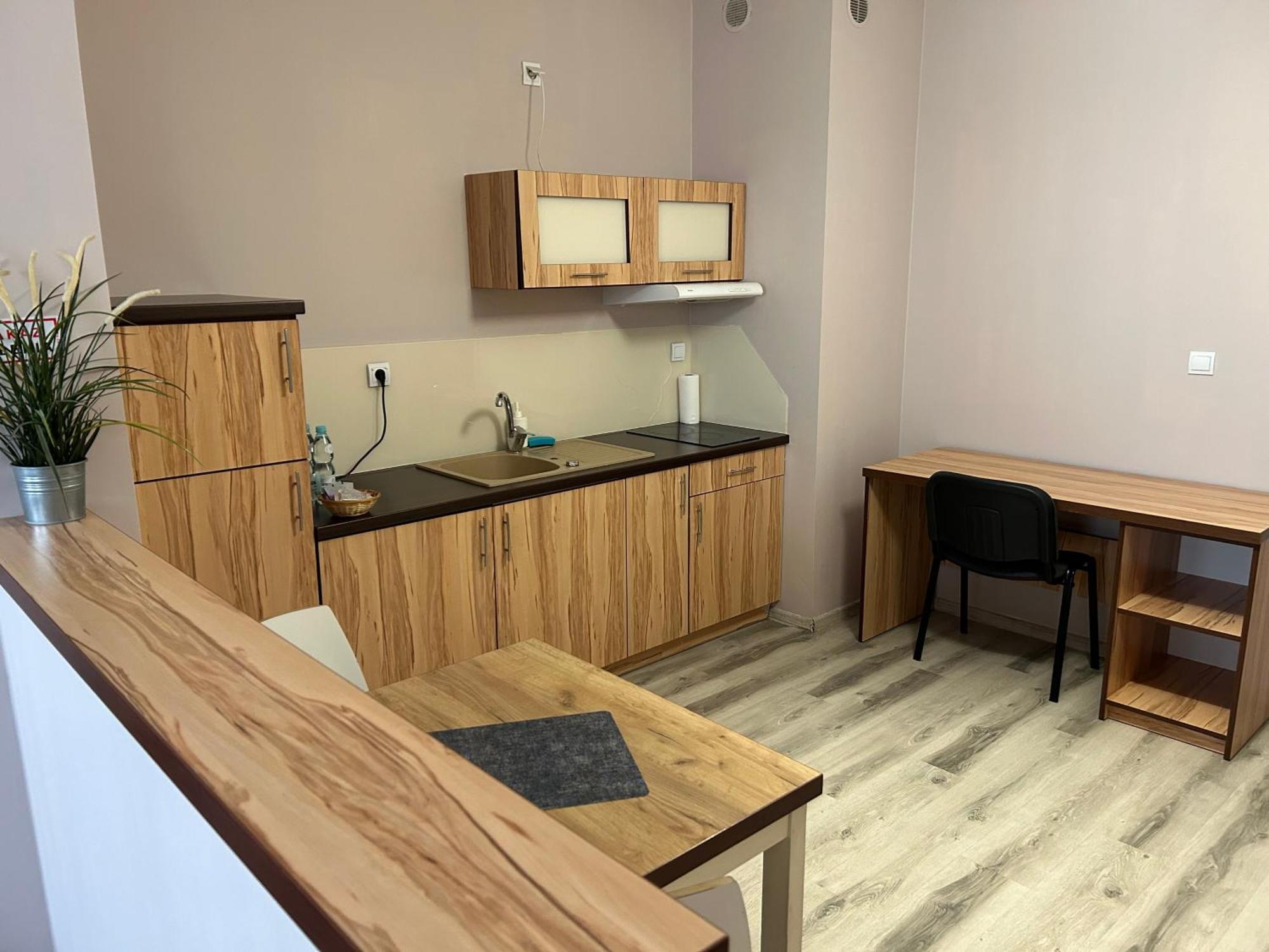 H-T-L Apartamenty Junior Nowa Sol Buitenkant foto