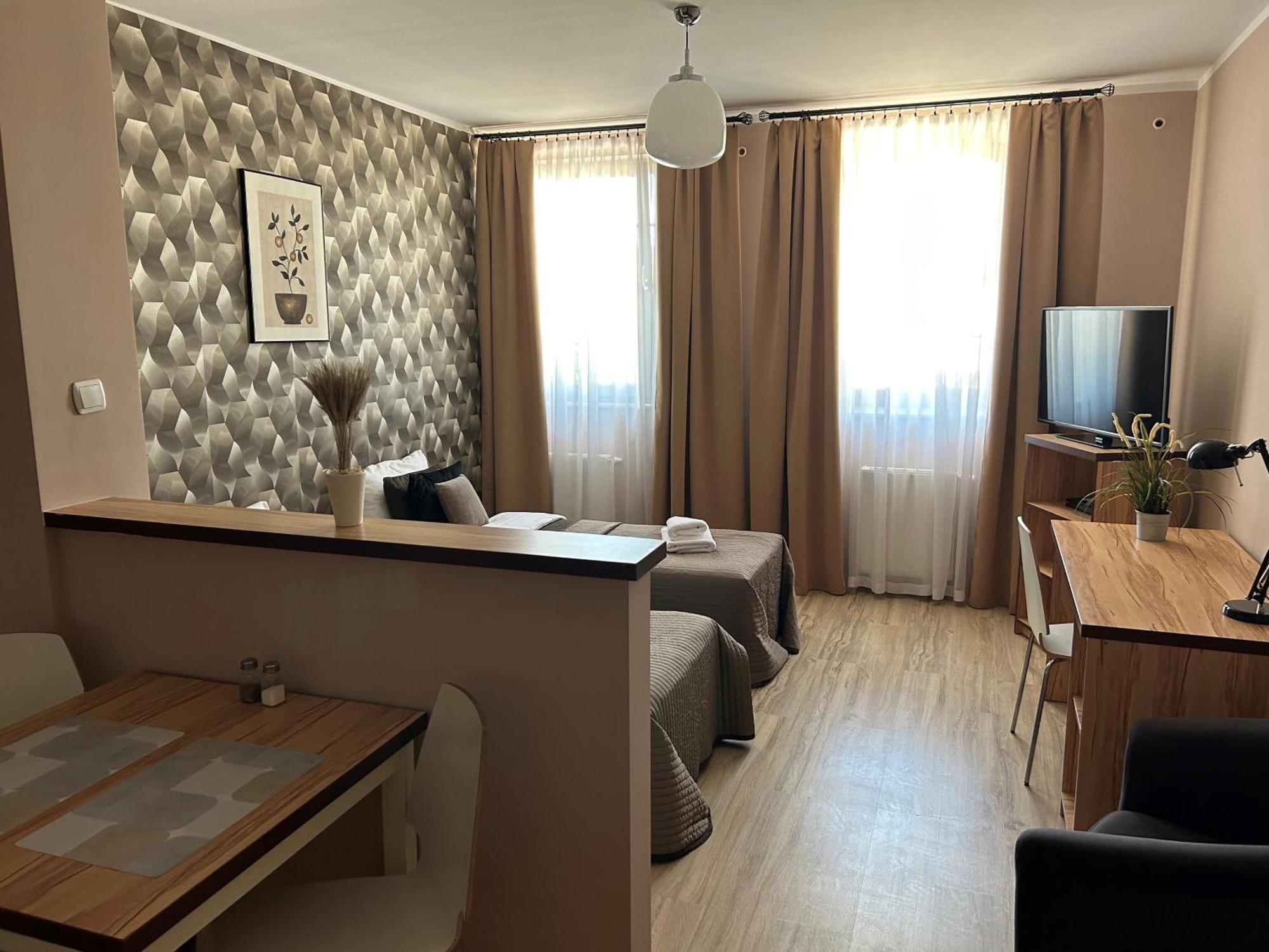 H-T-L Apartamenty Junior Nowa Sol Buitenkant foto